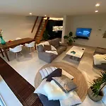 House 21 Relax Ir Sauna 펜션 *